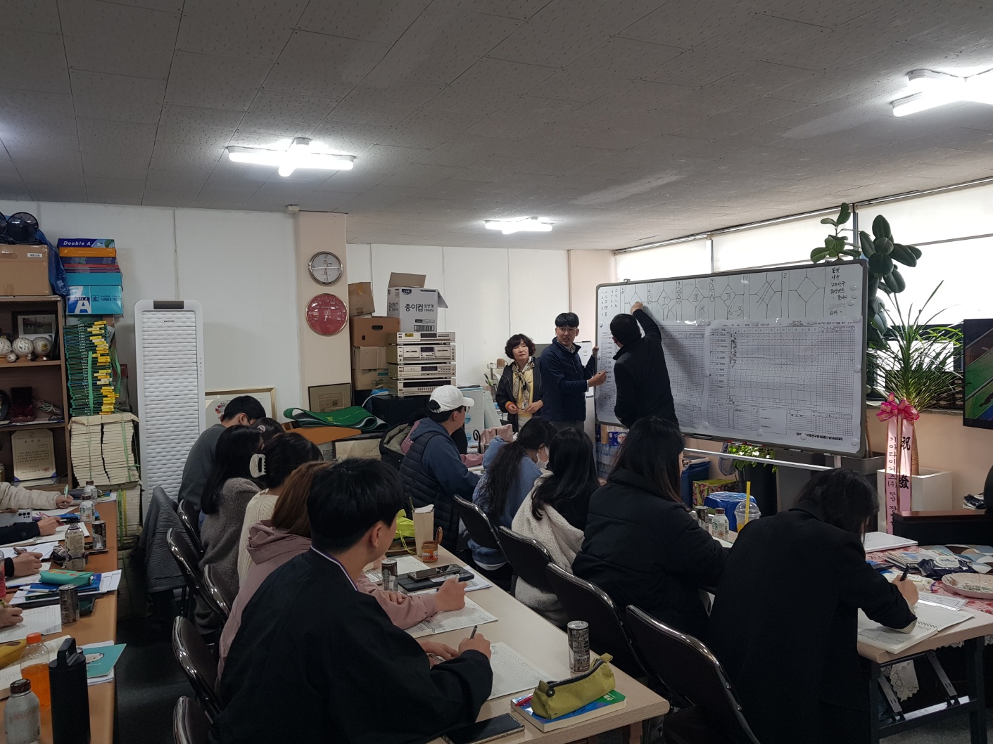 http://www.vivanews.co.kr/bs/userimg/fileu/1679872418_1679870995806.jpg