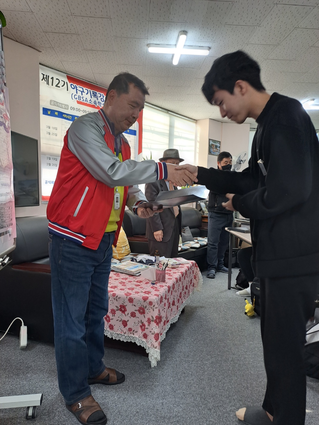 http://www.vivanews.co.kr/bs/userimg/fileu/1679872546_1679828065050.jpg