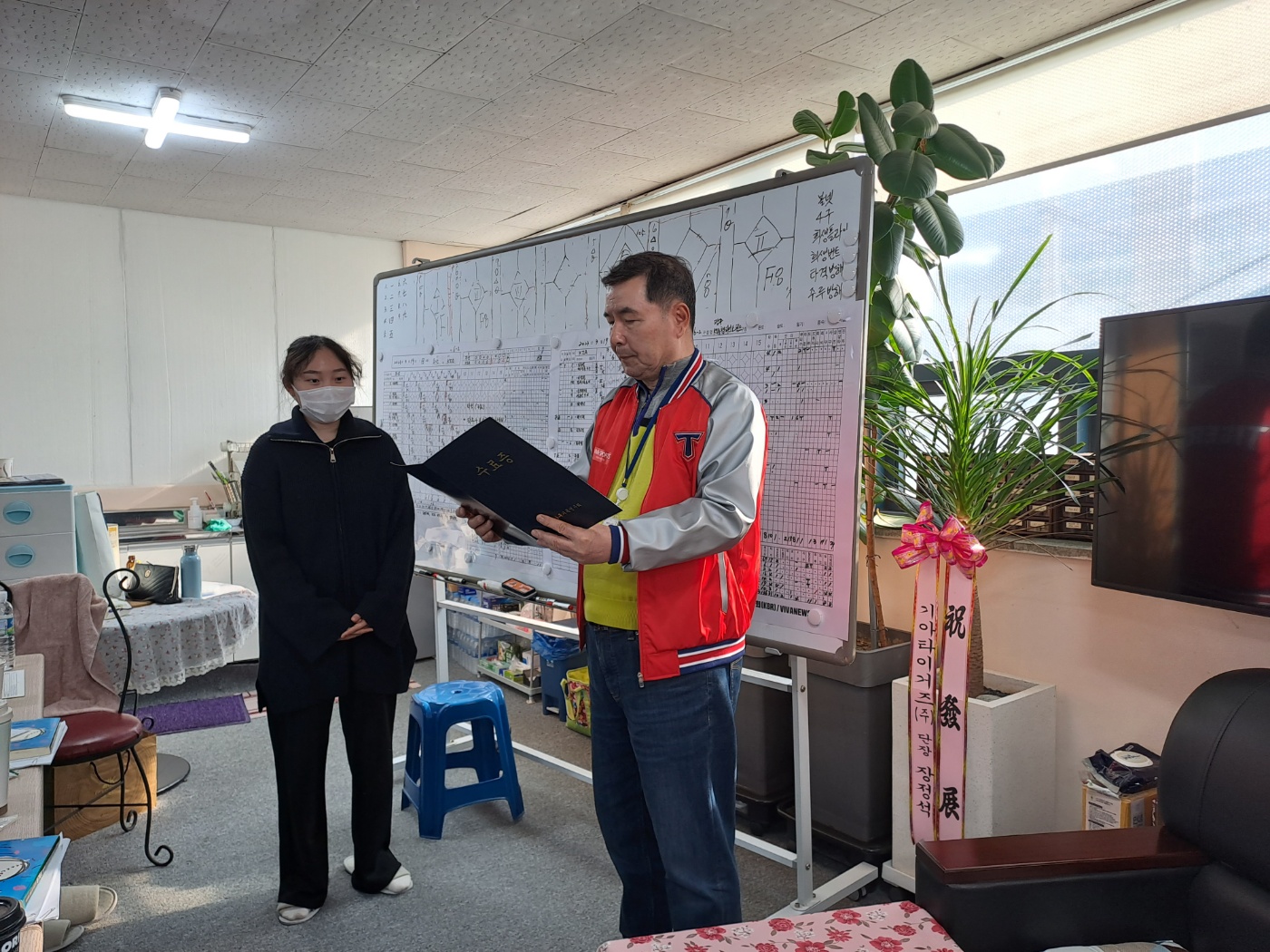 http://www.vivanews.co.kr/bs/userimg/fileu/1679872547_1679828069891.jpg