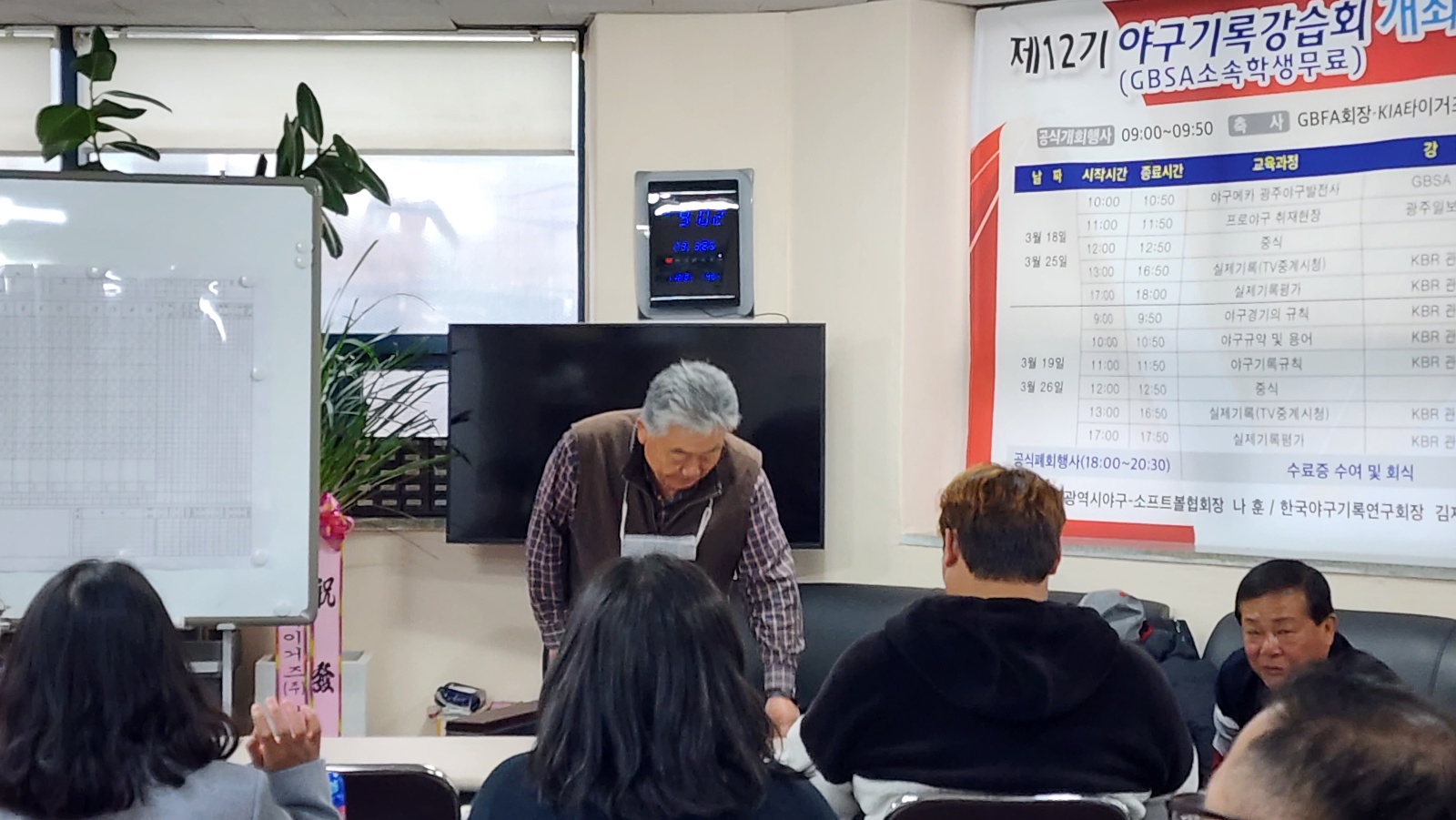 http://www.vivanews.co.kr/bs/userimg/fileu/1679872550_1679828112161.jpg