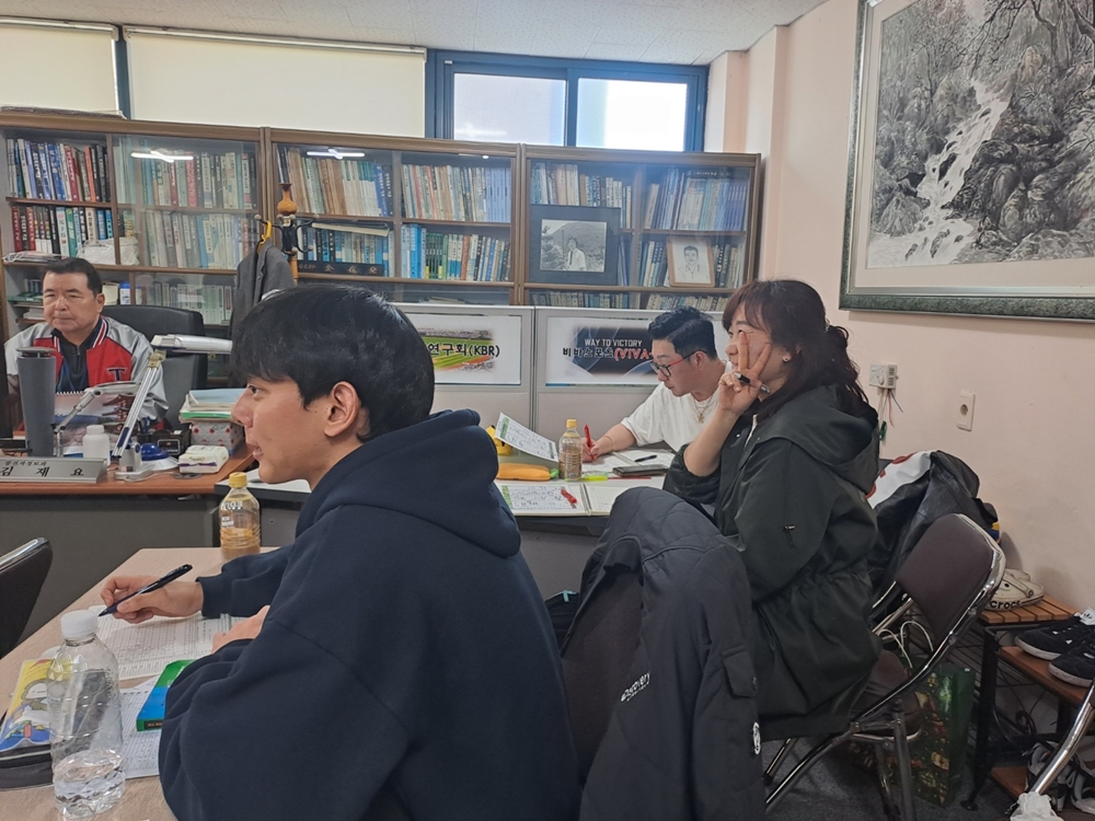 http://www.vivanews.co.kr/bs/userimg/fileu/1710722540_야구기록회9.jpg